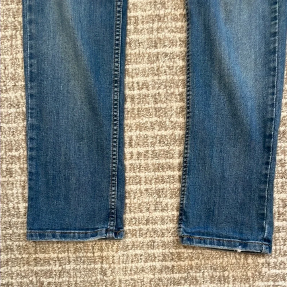 Women’s Levie’s Superlow Straight Leg Distressed Jeans